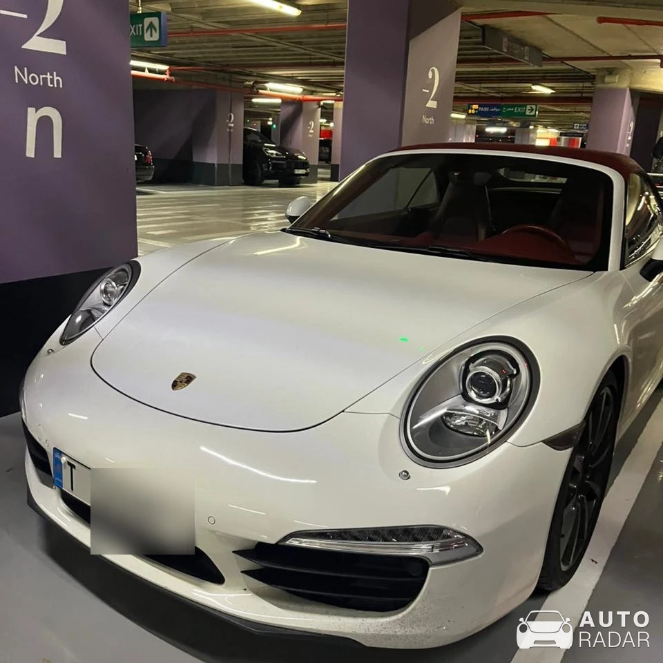 Porsche 991 Carrera Cabriolet MkI spotted in Bayrut, Liban