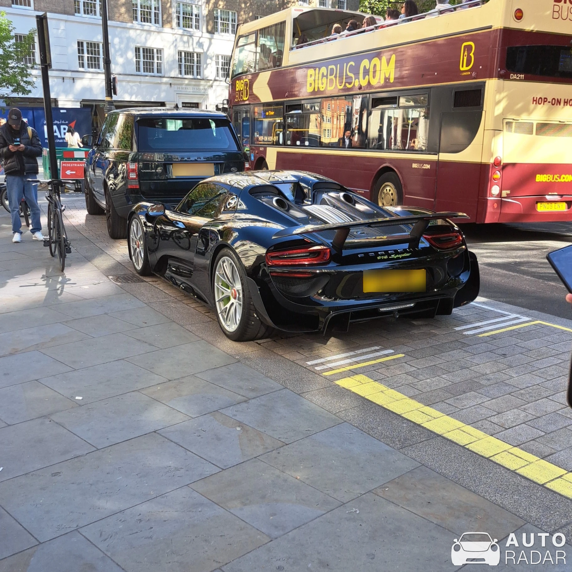 Porsche 918 Spyder spotted in Greater London, United Kingdom