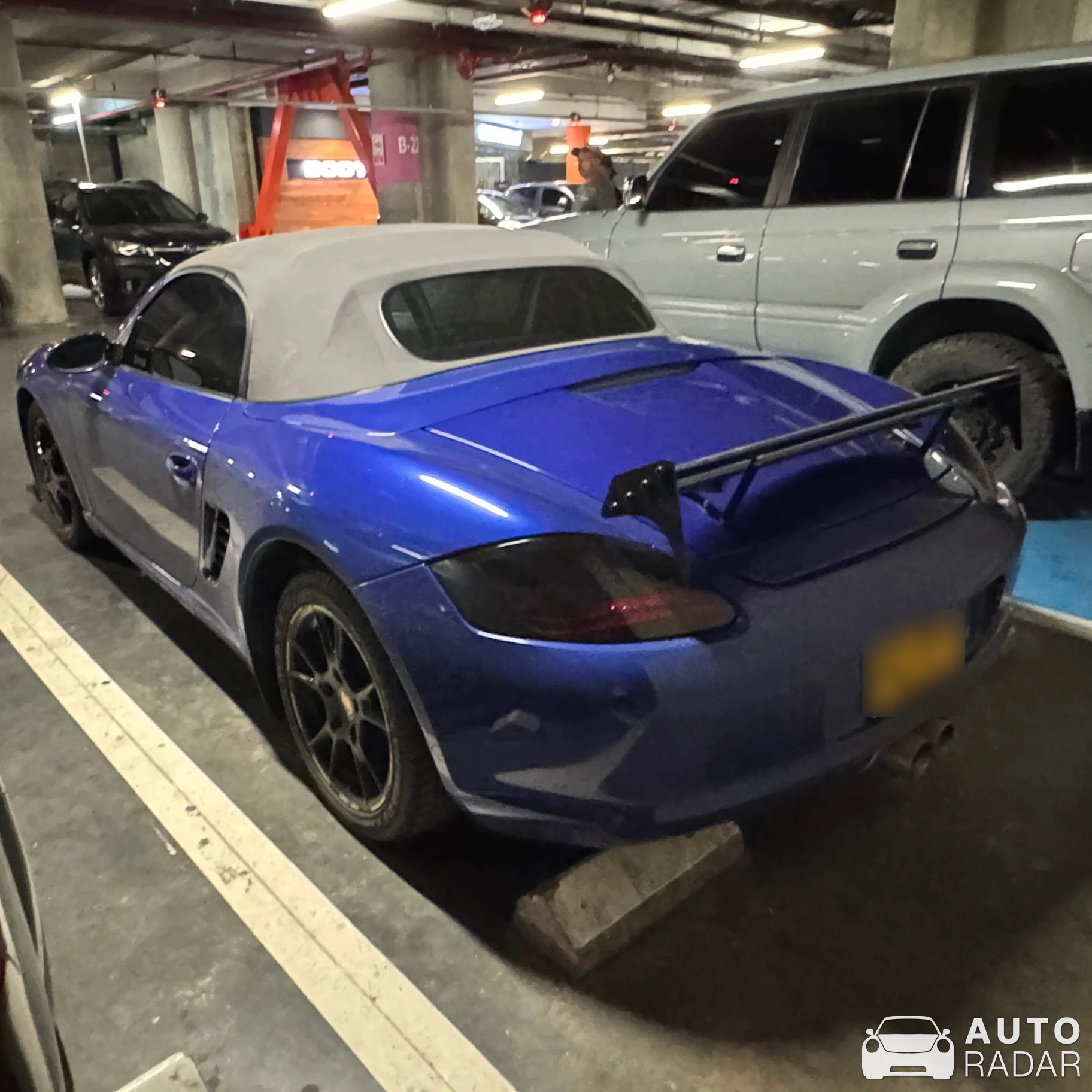 Porsche 987 Boxster spotted in Chía, Colombia