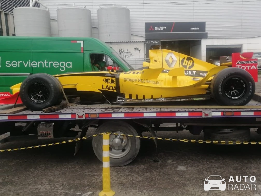 Renault R31 spotted in Bogotá