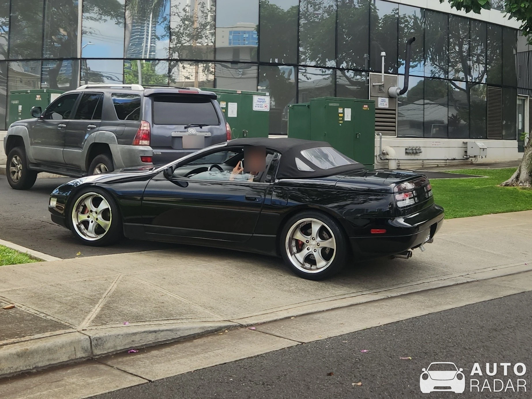 Nissan 300ZX spotted in Honolulu, United States
