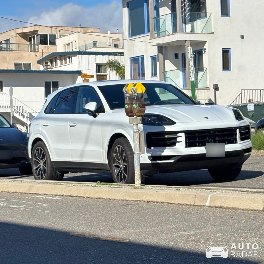 Porsche Cayenne S spotted in Hermosa Beach, United States