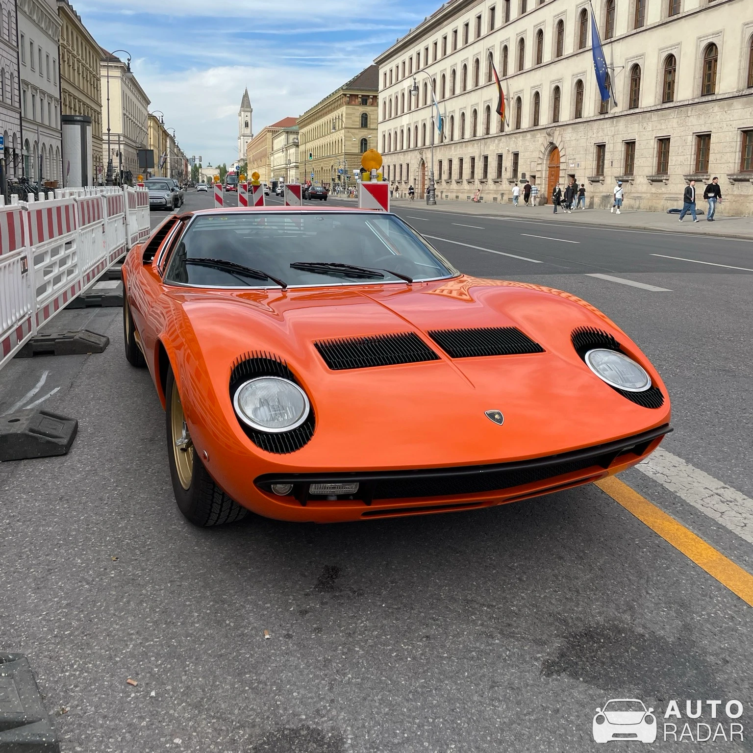 Lamborghini Miura P400 S spotted in München