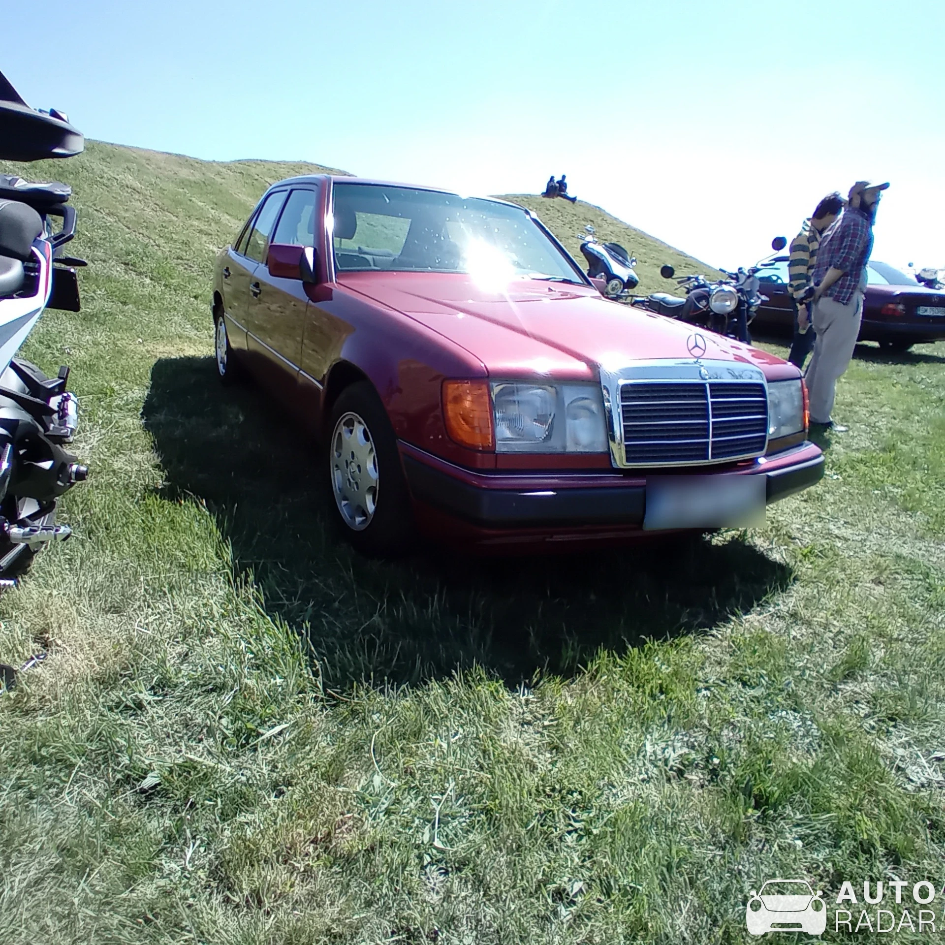 Mercedes-Benz 280E W123 spotted in Biharia