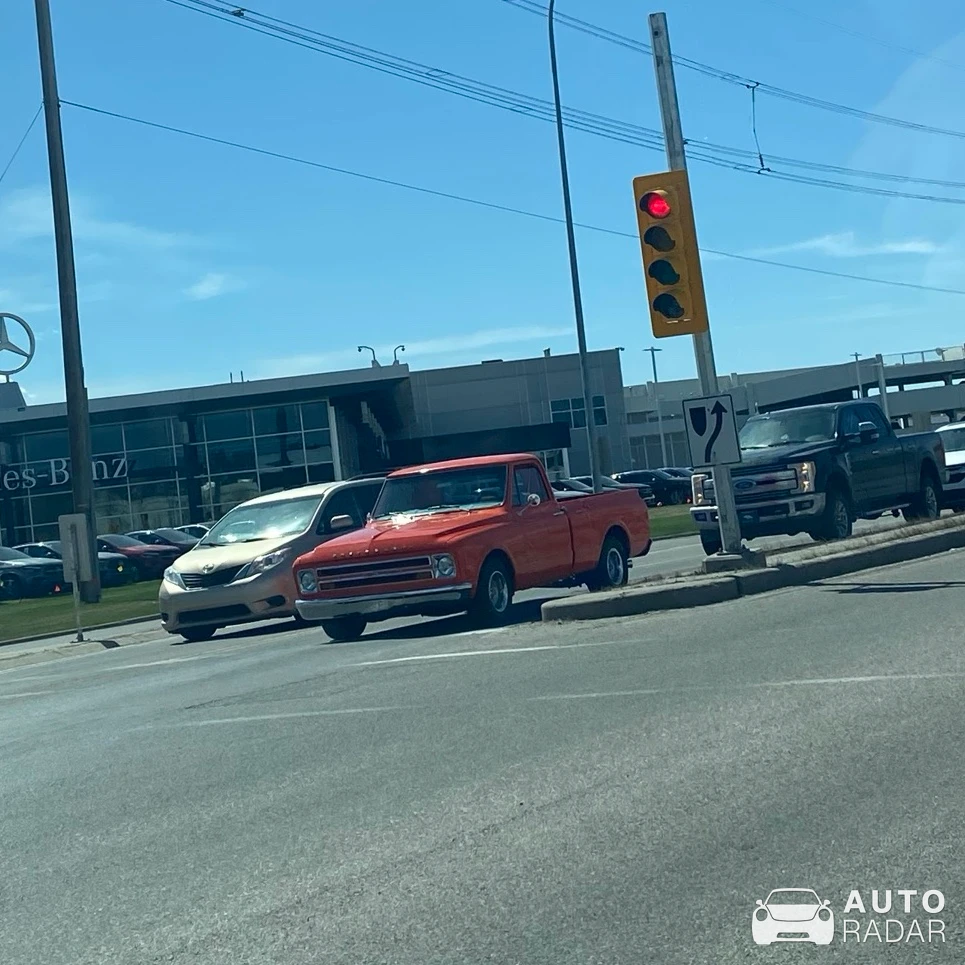 Chevrolet C10 Stepside spotted in Calgary