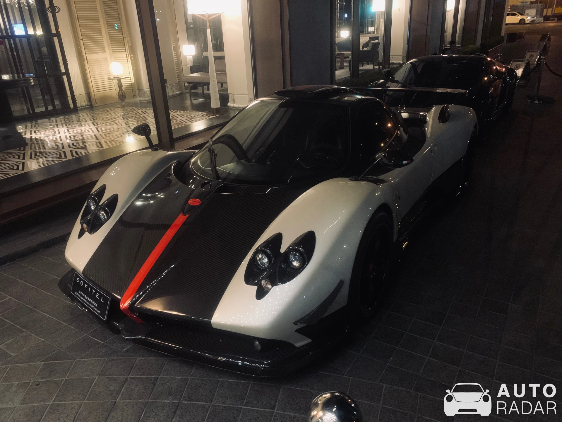Pagani Zonda Cinque spotted in 虹口区, 中国