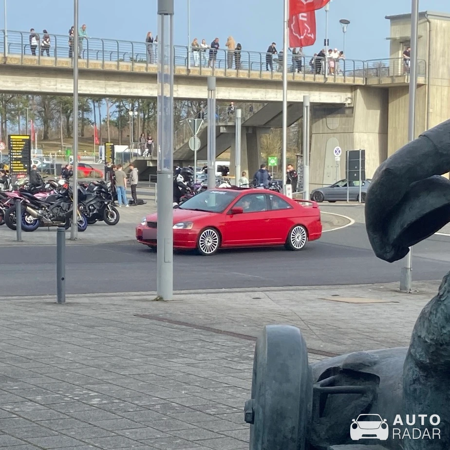 Honda Civic Coupe EM2 spotted in Nürburg