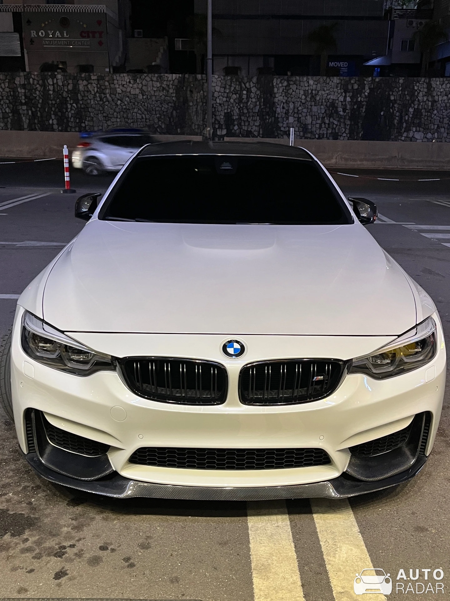 BMW M4 F82 Coupé spotted in Kesrouane, Lebanon