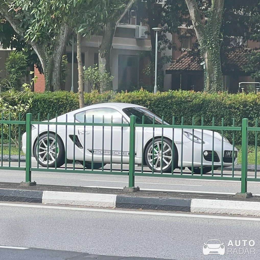 Porsche 987 Cayman R spotted in Singapore, Singapore