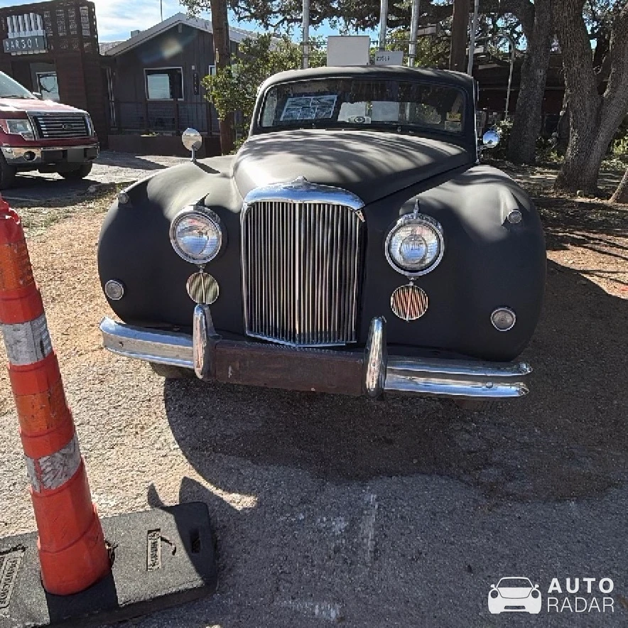 Jaguar Mark VII spotted in San Antonio