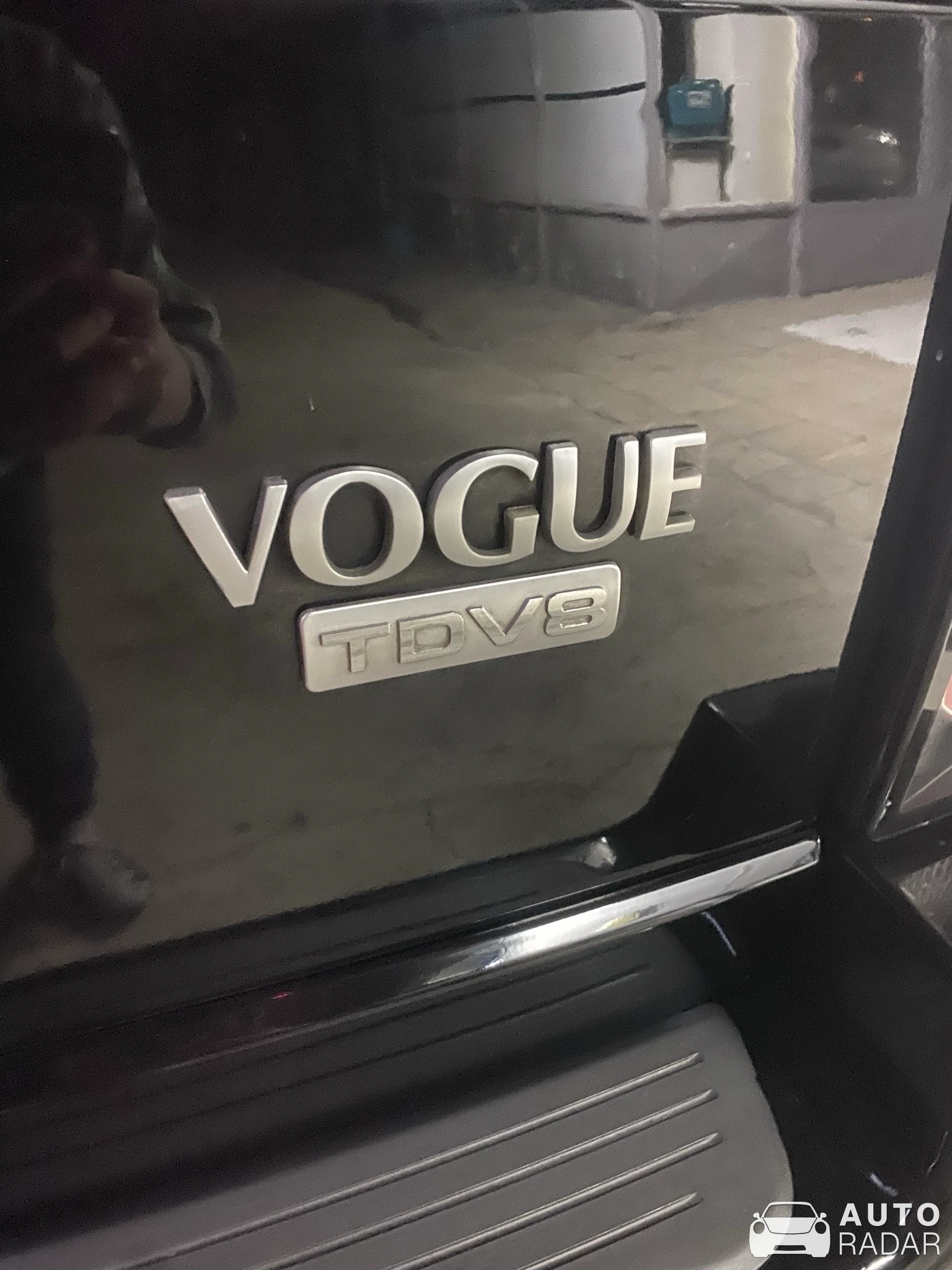 Land Rover Range Rover Vogue SDV8 spotted