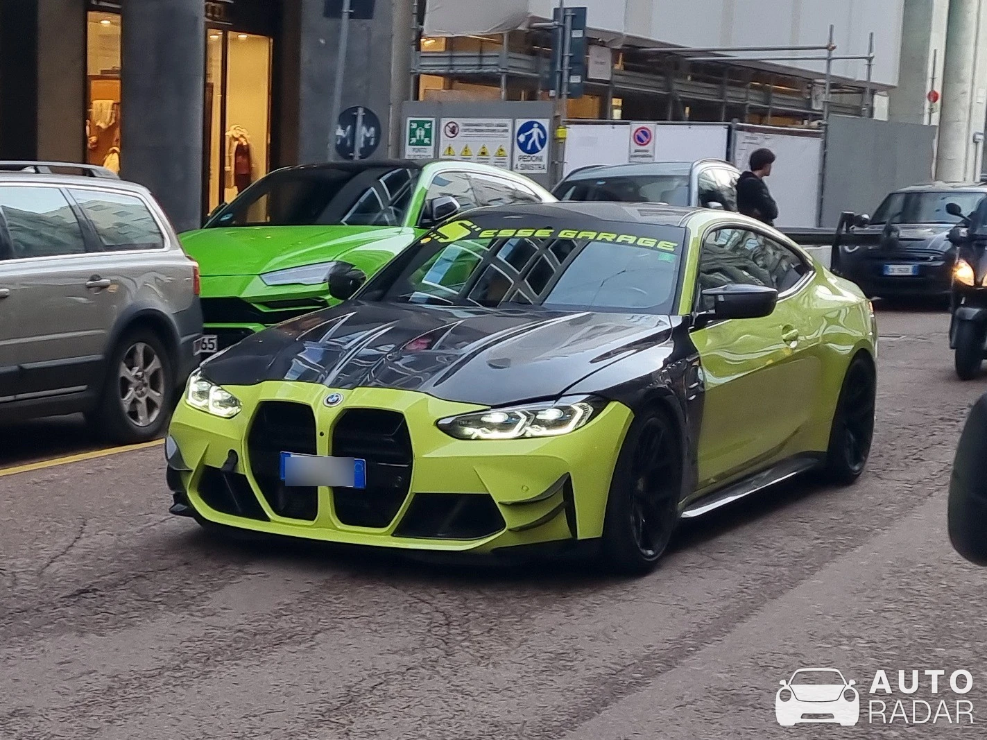 BMW M4 G82 Coupé Competition spotted in Milano, Italia