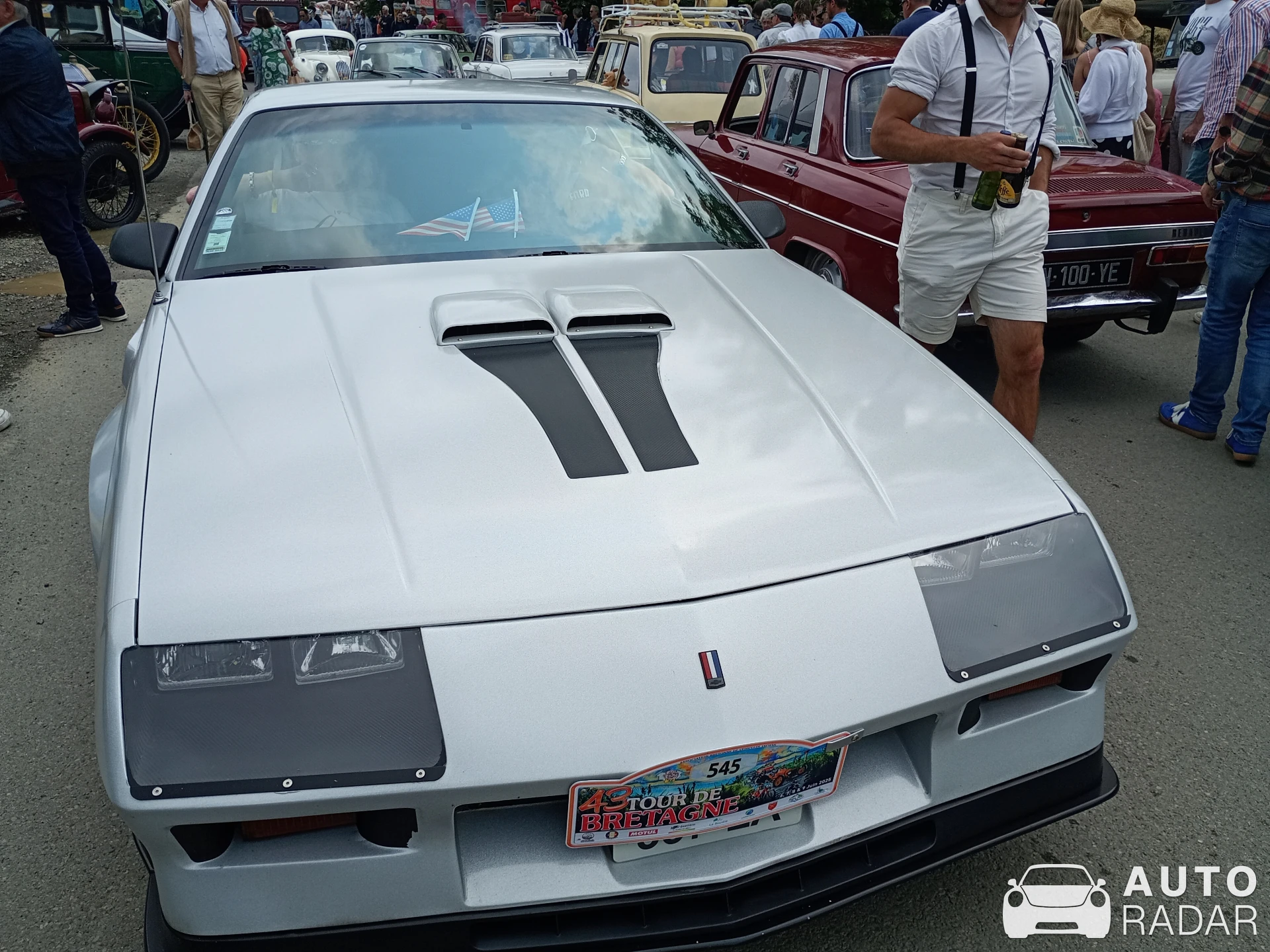 Chevrolet Camaro Z28 spotted in Dol-de-Bretagne