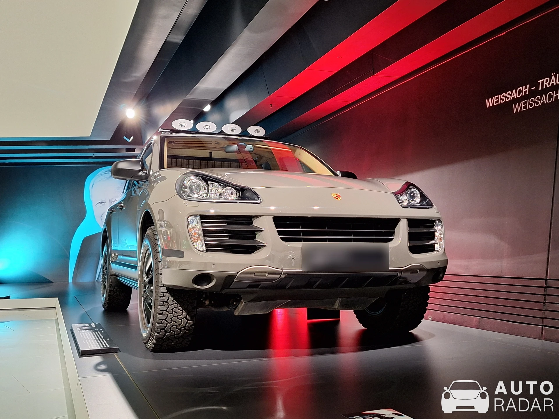 Porsche Cayenne S Jagdwagen spotted in Stuttgart