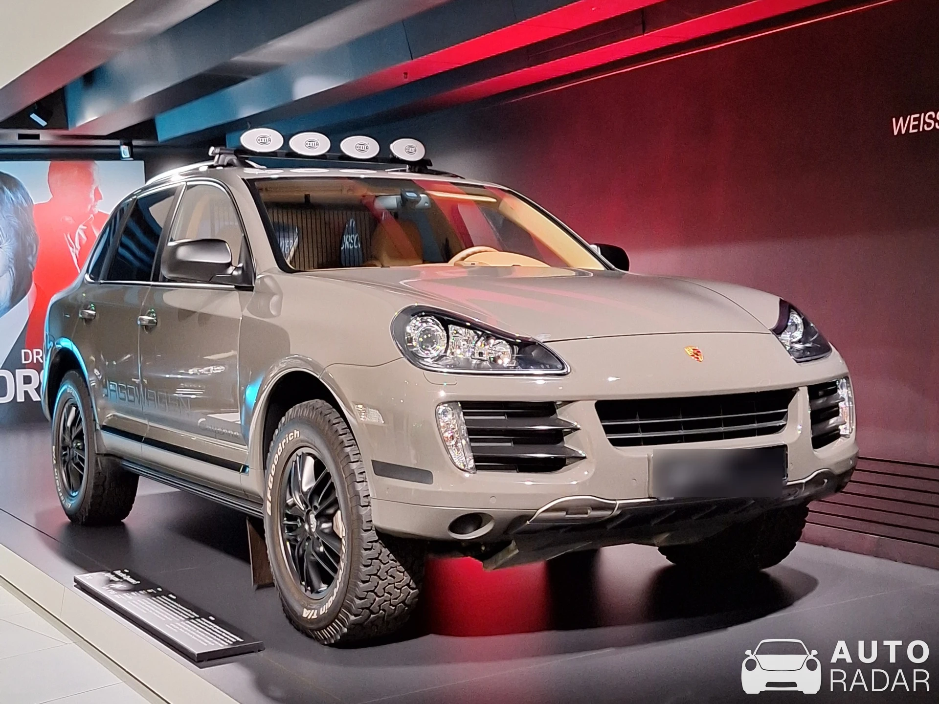 Porsche Cayenne S Jagdwagen spotted in Stuttgart, Germany