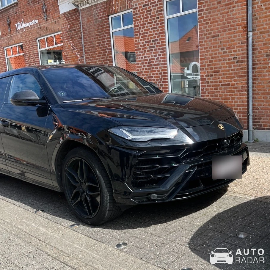 Lamborghini Urus S spotted in Skagen, Denmark
