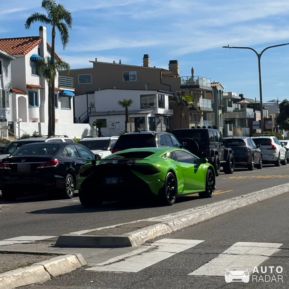 Lamborghini Huracán LP640-2 Tecnica spotted in Hermosa Beach, United States