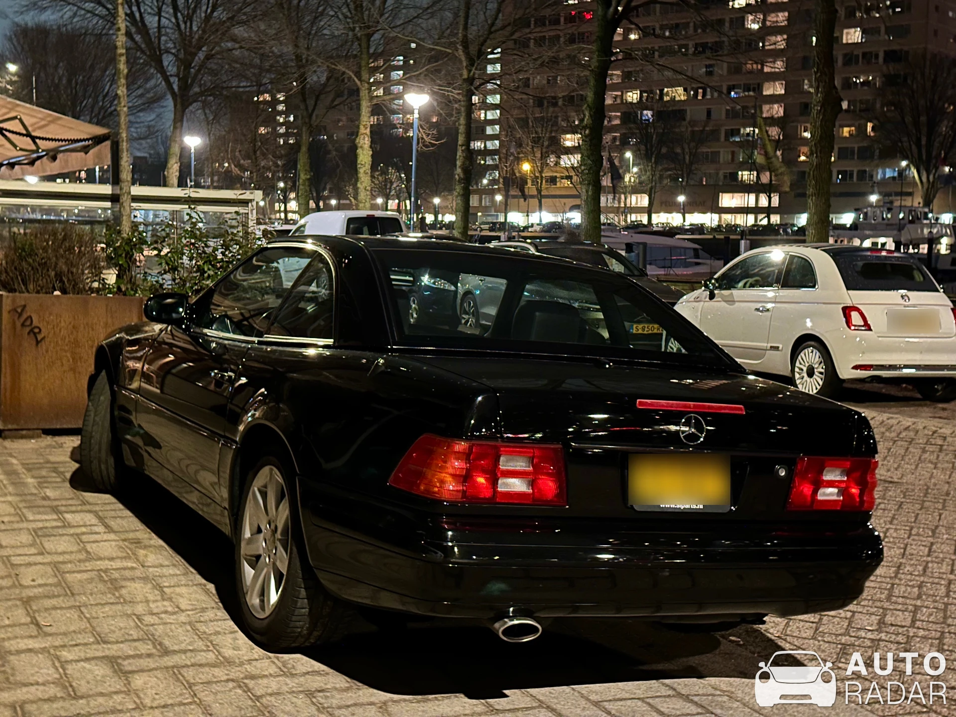 Mercedes-Benz SL-Klasse R129 spotted in Rotterdam, Netherlands