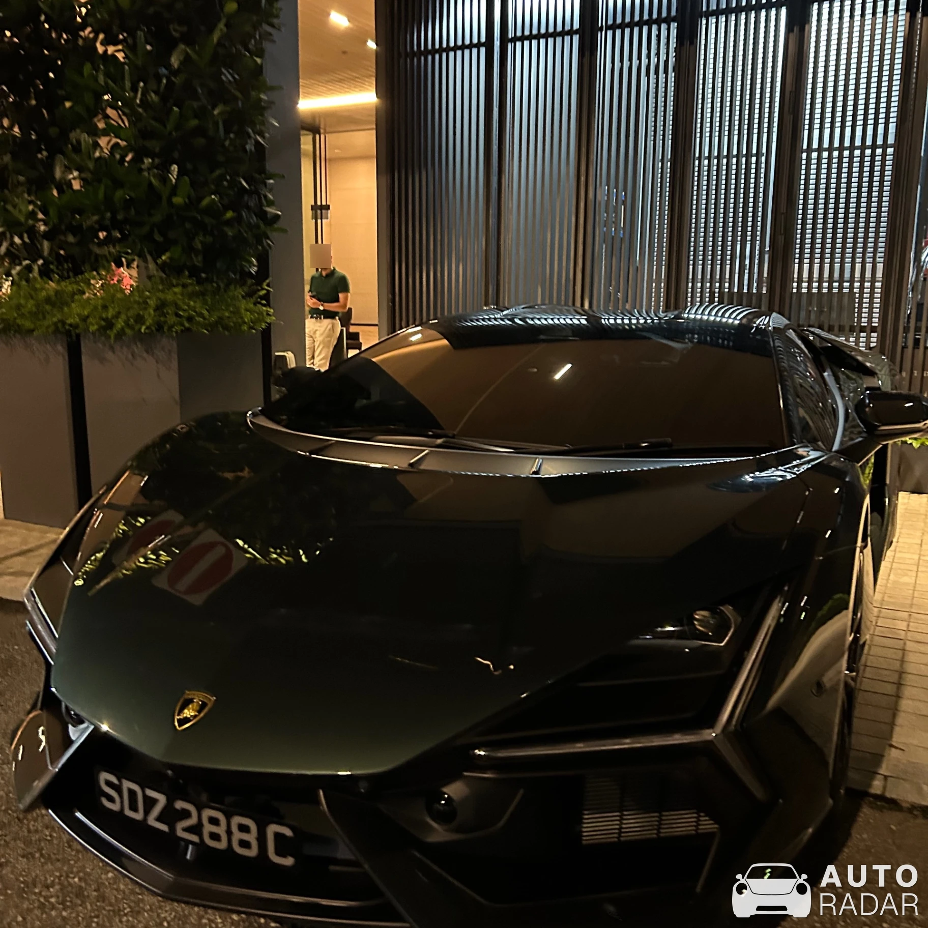 Lamborghini Revuelto spotted in Singapore, Singapur