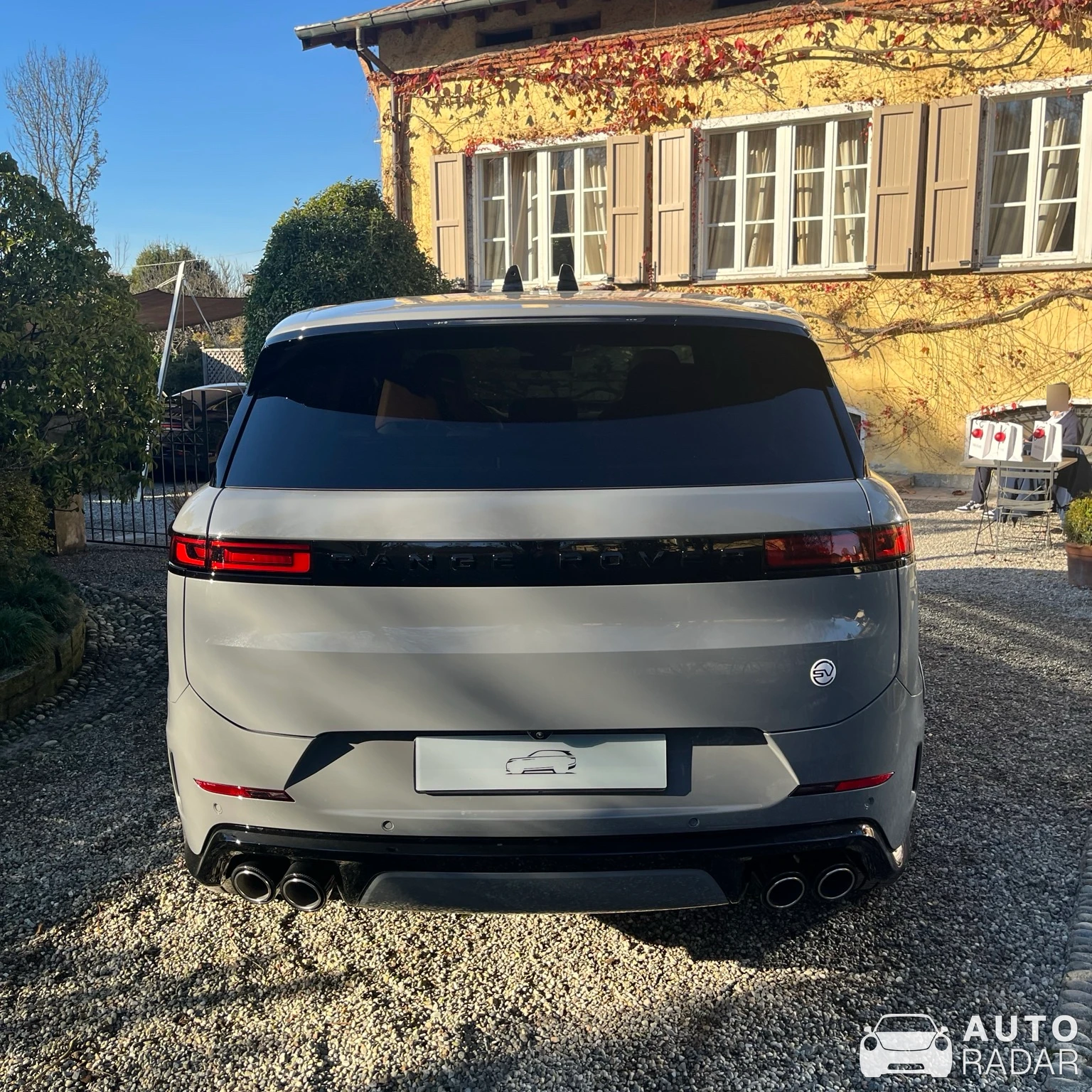 Land Rover Range Rover SV Coupé spotted in Capolago