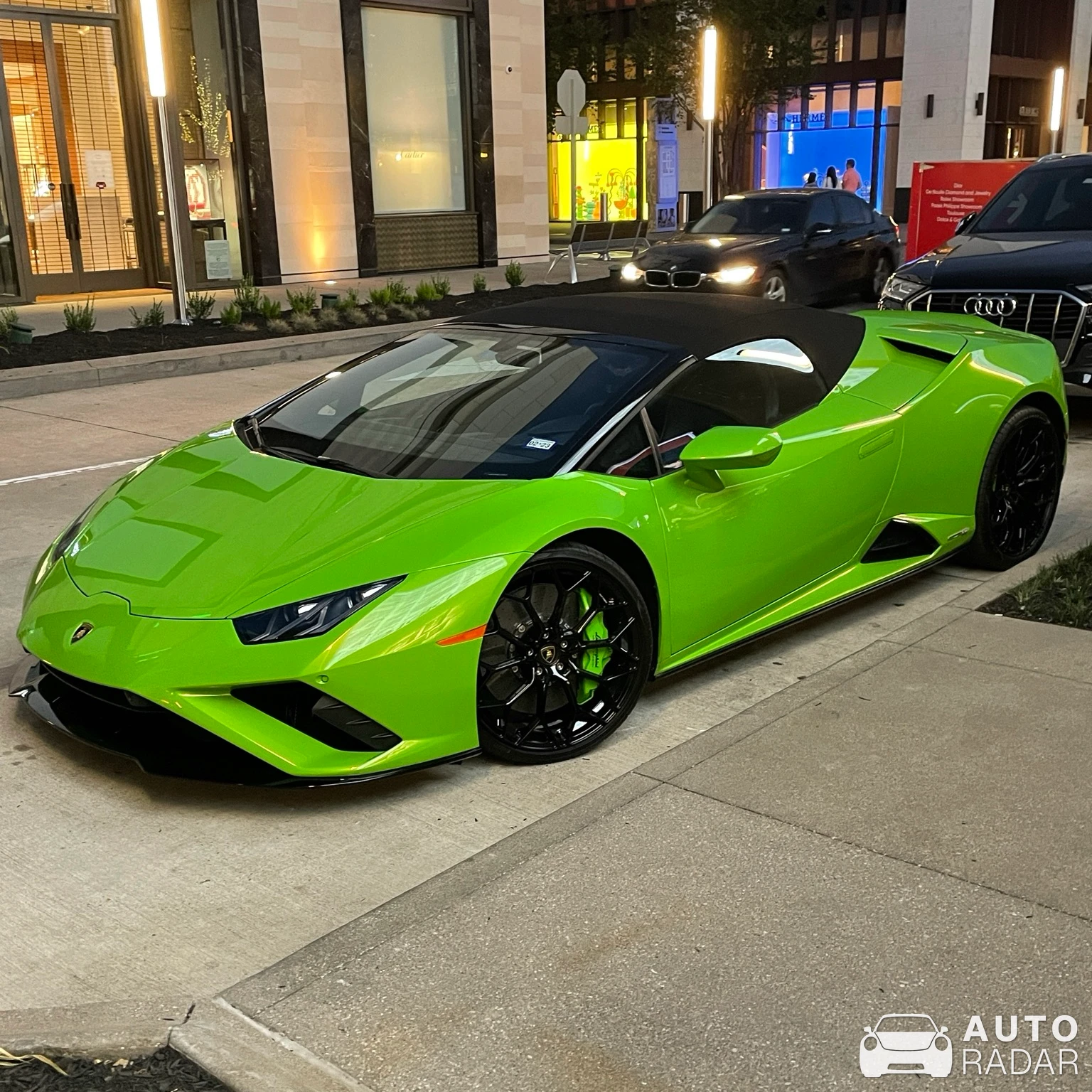 Lamborghini Huracán LP640-4 EVO Spyder spotted in Sugar Land