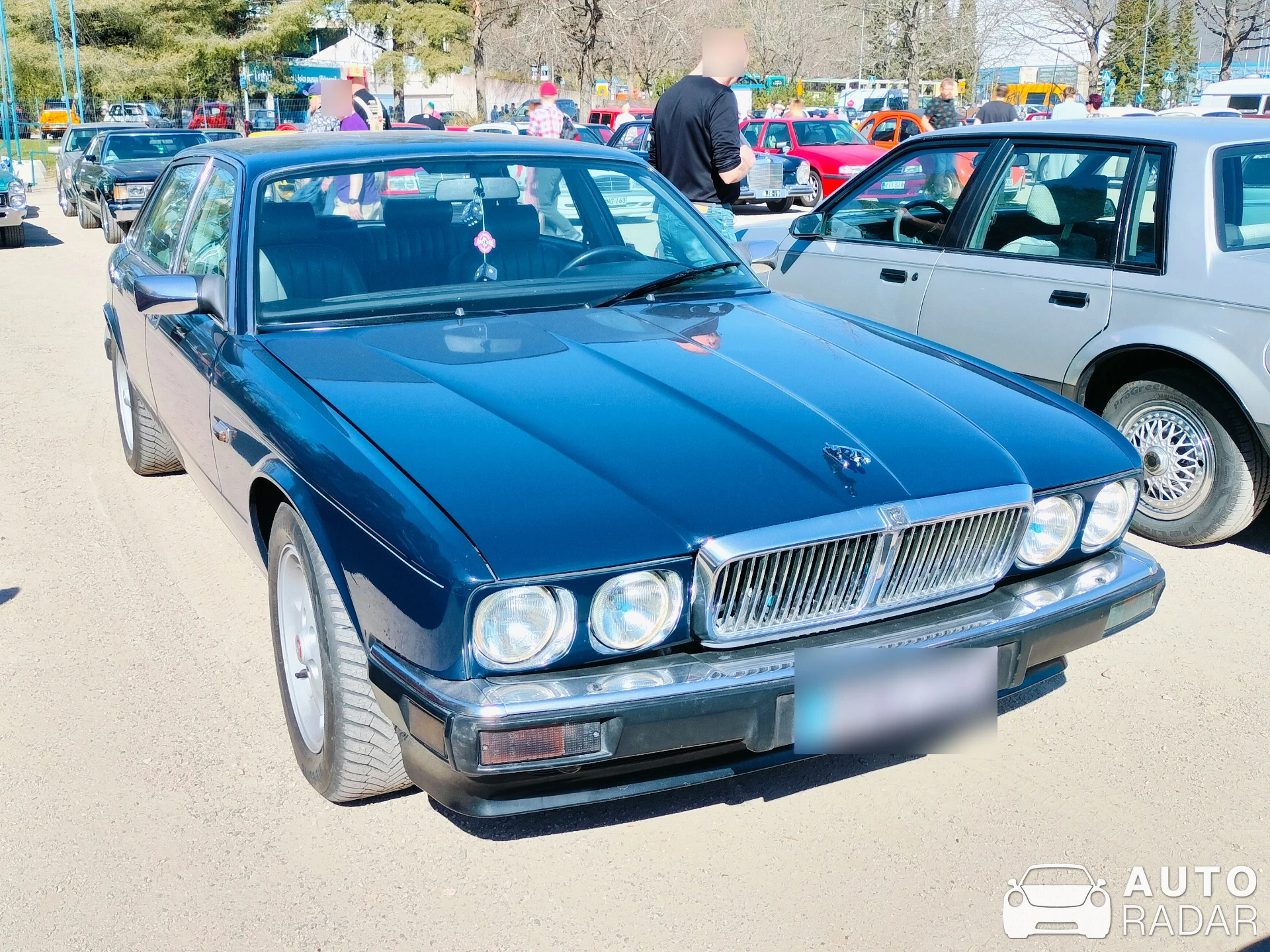 Jaguar XJ6 spotted in Lahti
