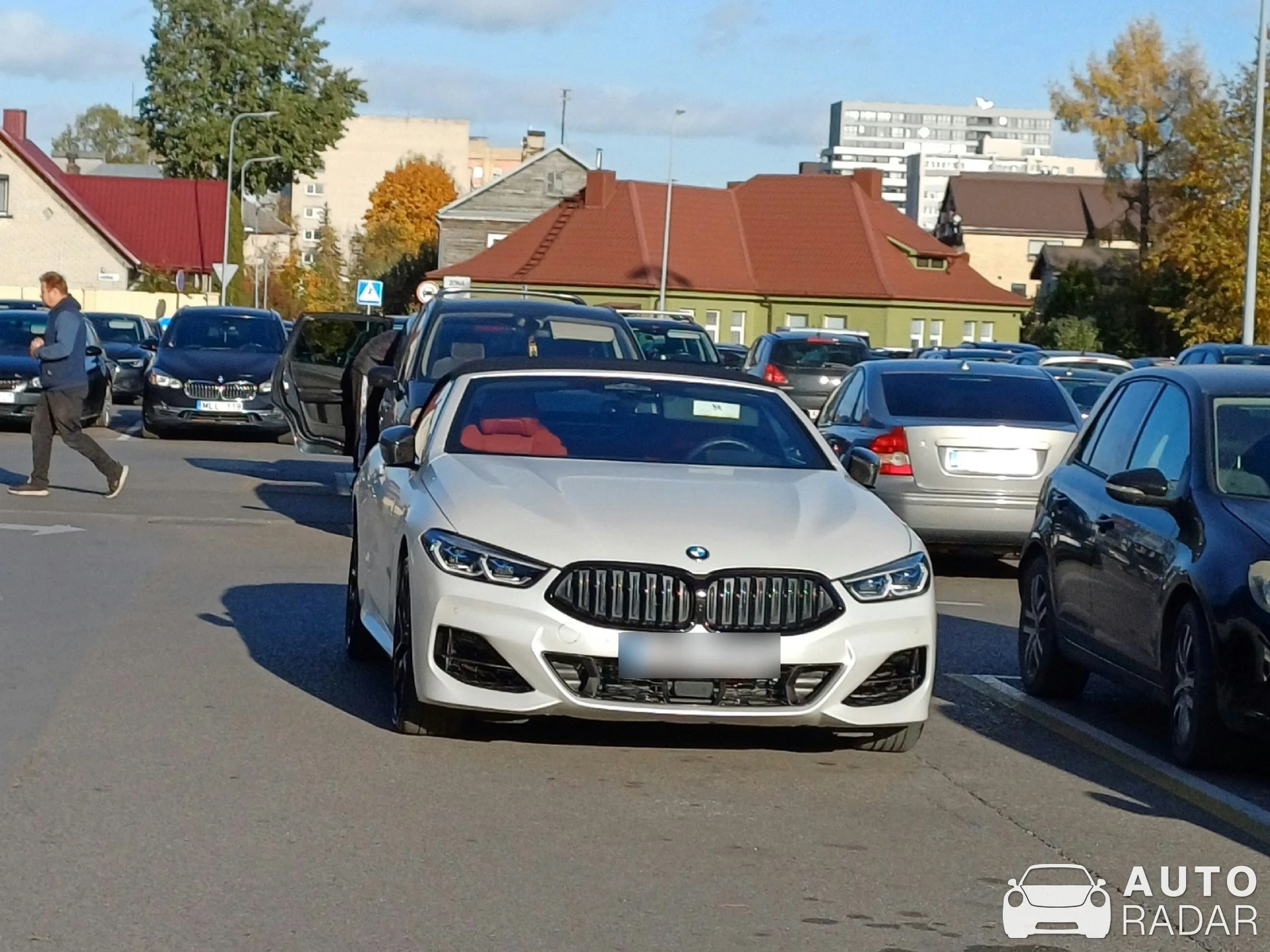 BMW 8 Series G14 Convertible spotted in Kaunas, Lithuania