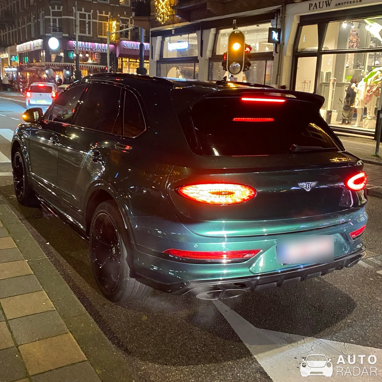 Bentley Bentayga EWB spotted in Amsterdam, Nederland
