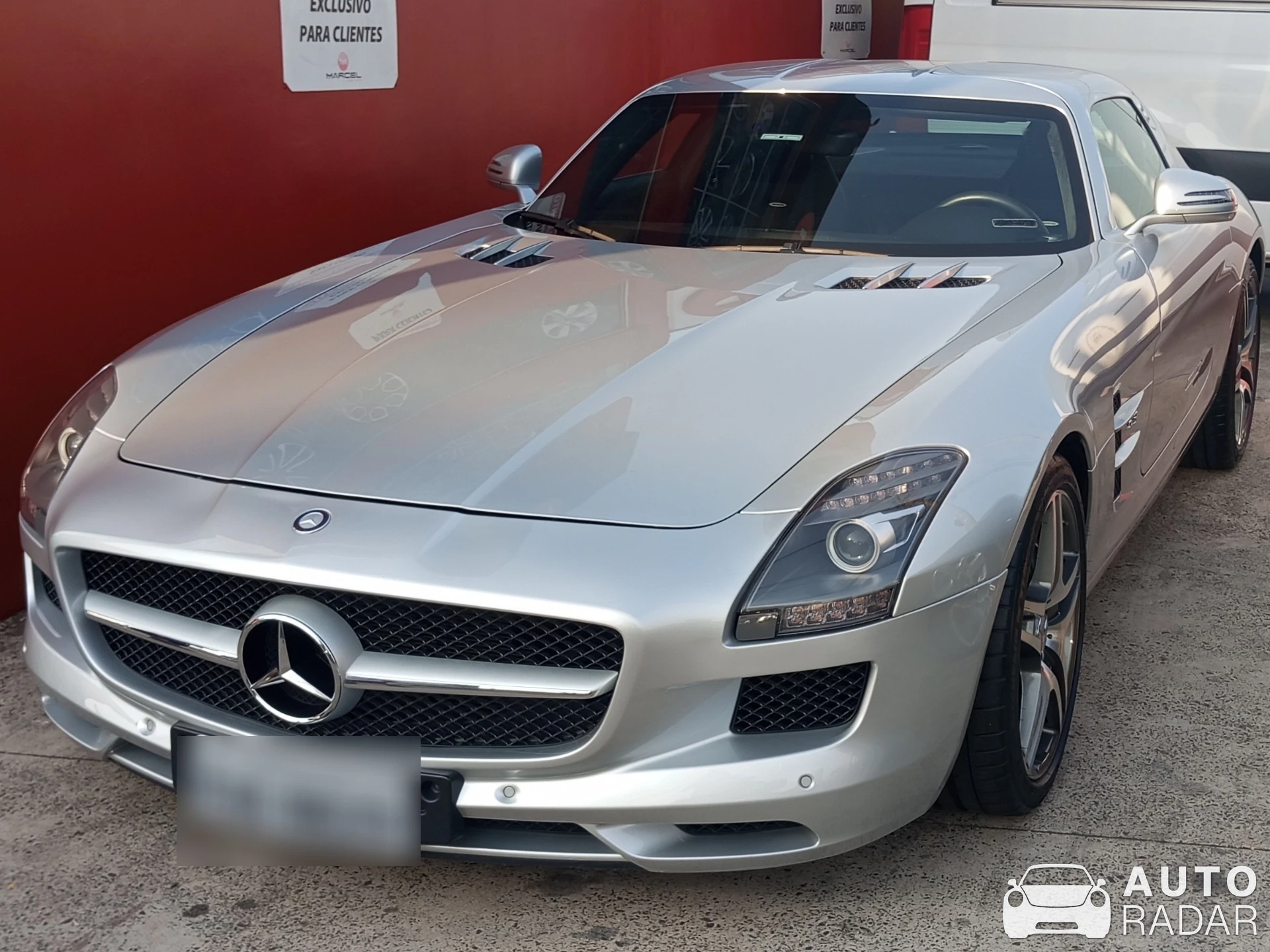 Mercedes-Benz SLS AMG spotted in Jardim Europa, Brazil
