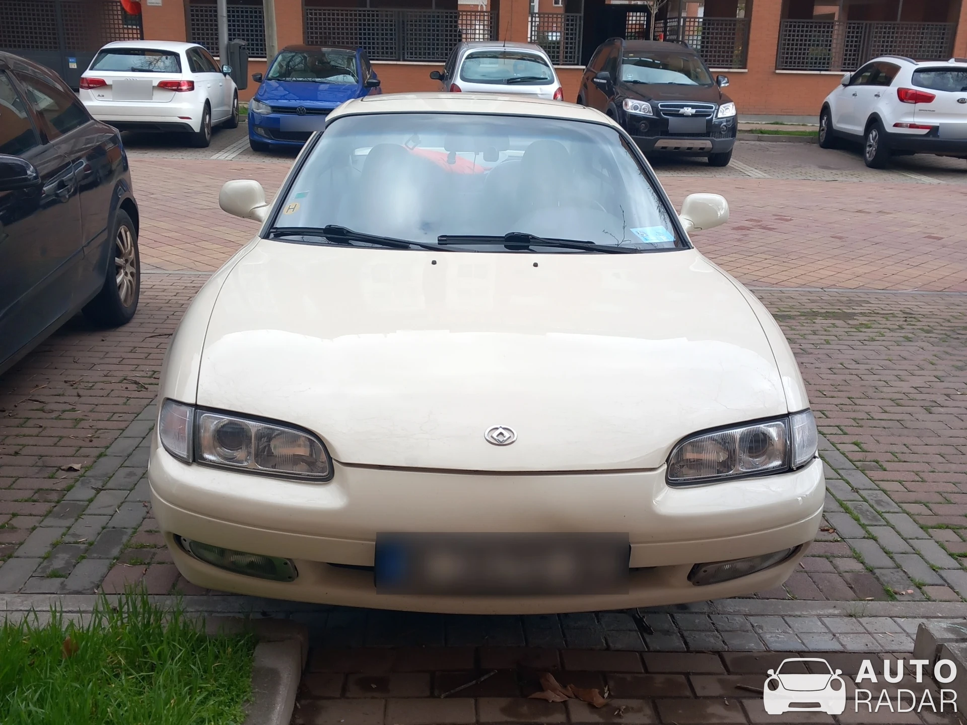 Mazda MX-3 spotted in Madrid