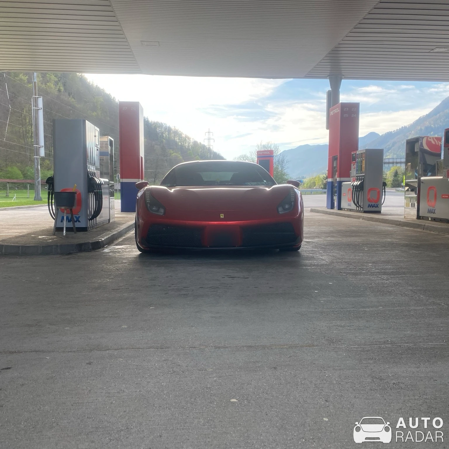 Ferrari 488 GTB Novitec Rosso spotted