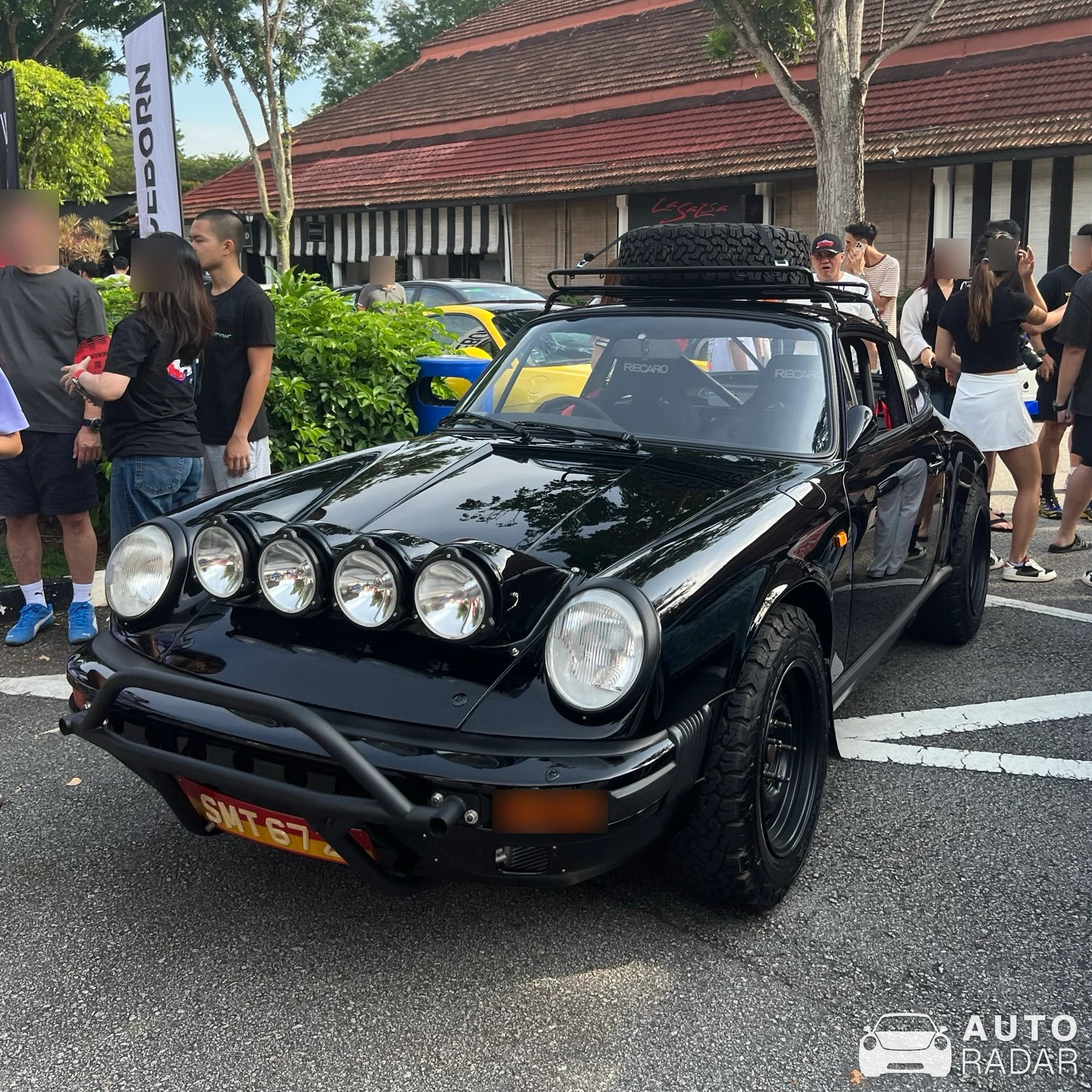 Porsche 911 SC/RS spotted in Singapore