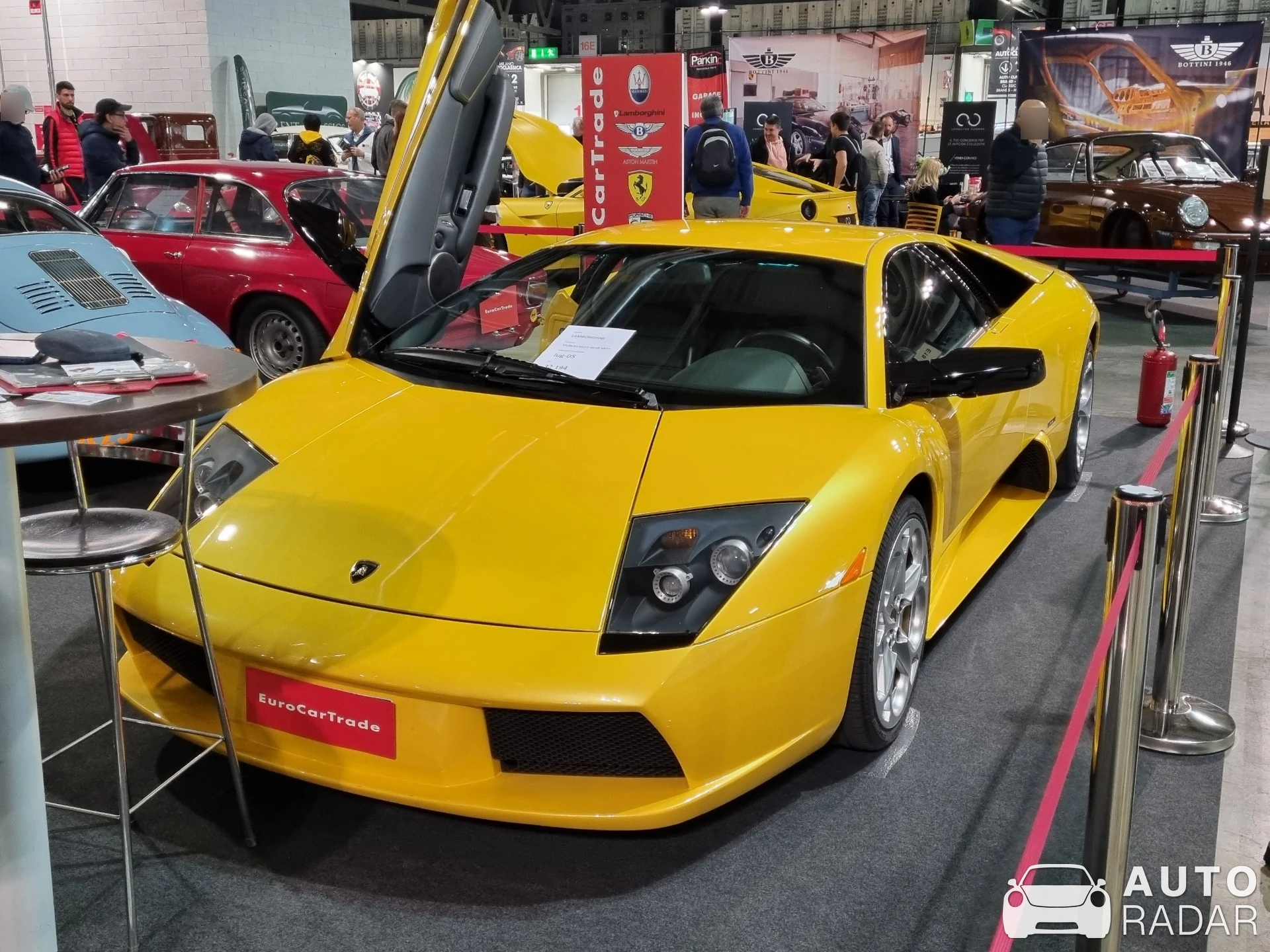 Lamborghini Murciélago LP640 spotted in Rho, Italia