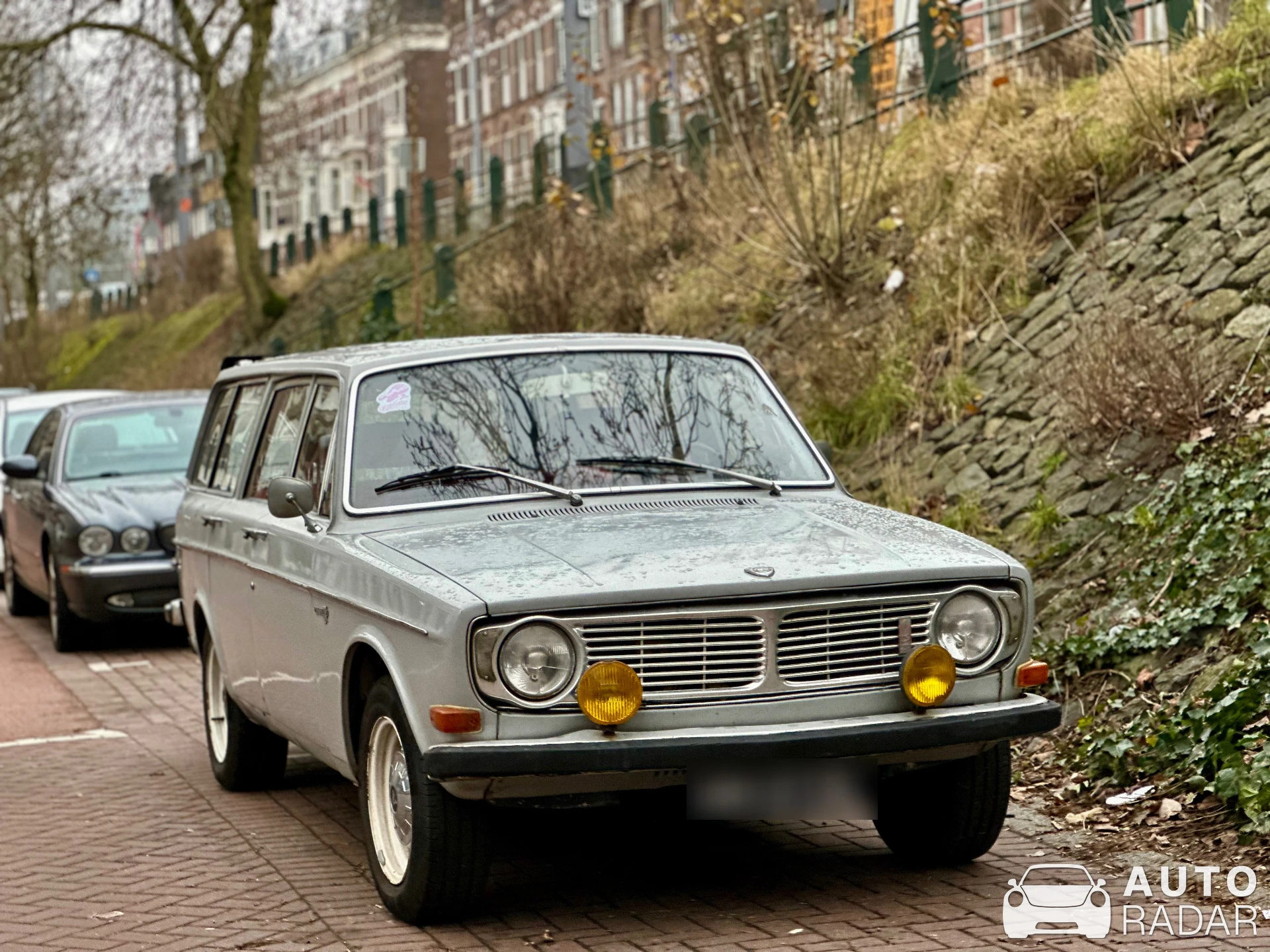 Volvo 144 spotted in Rotterdam