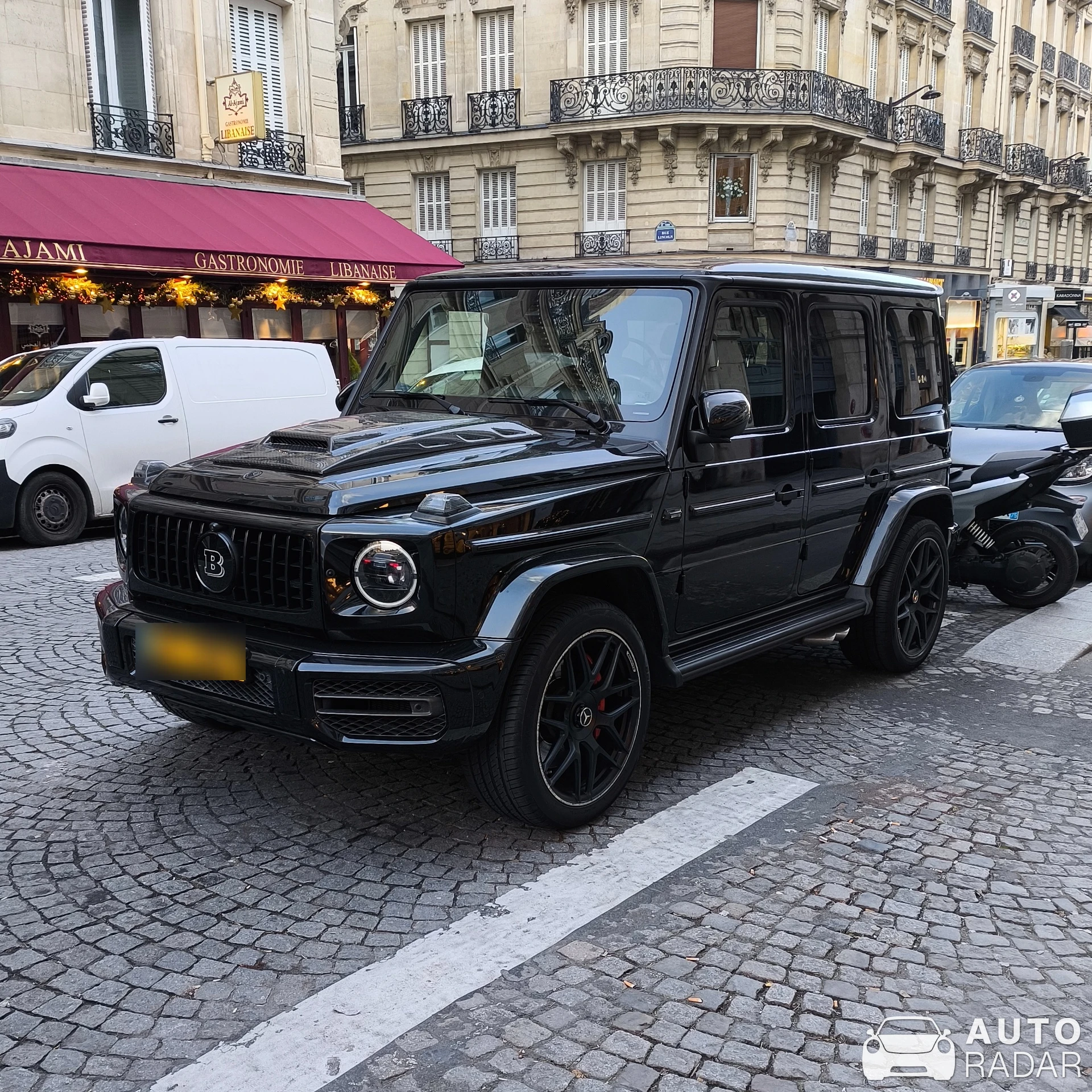Mercedes-AMG Brabus G 63 W463 2018 spotted in Paris, France