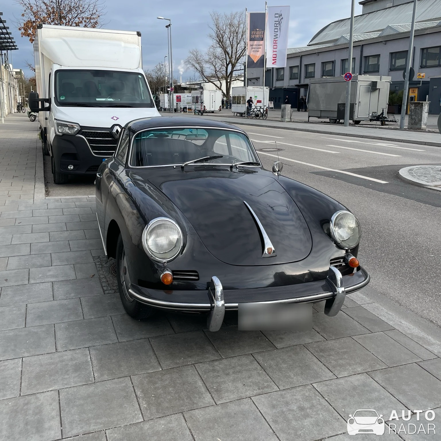 Porsche 356 SC spotted in München