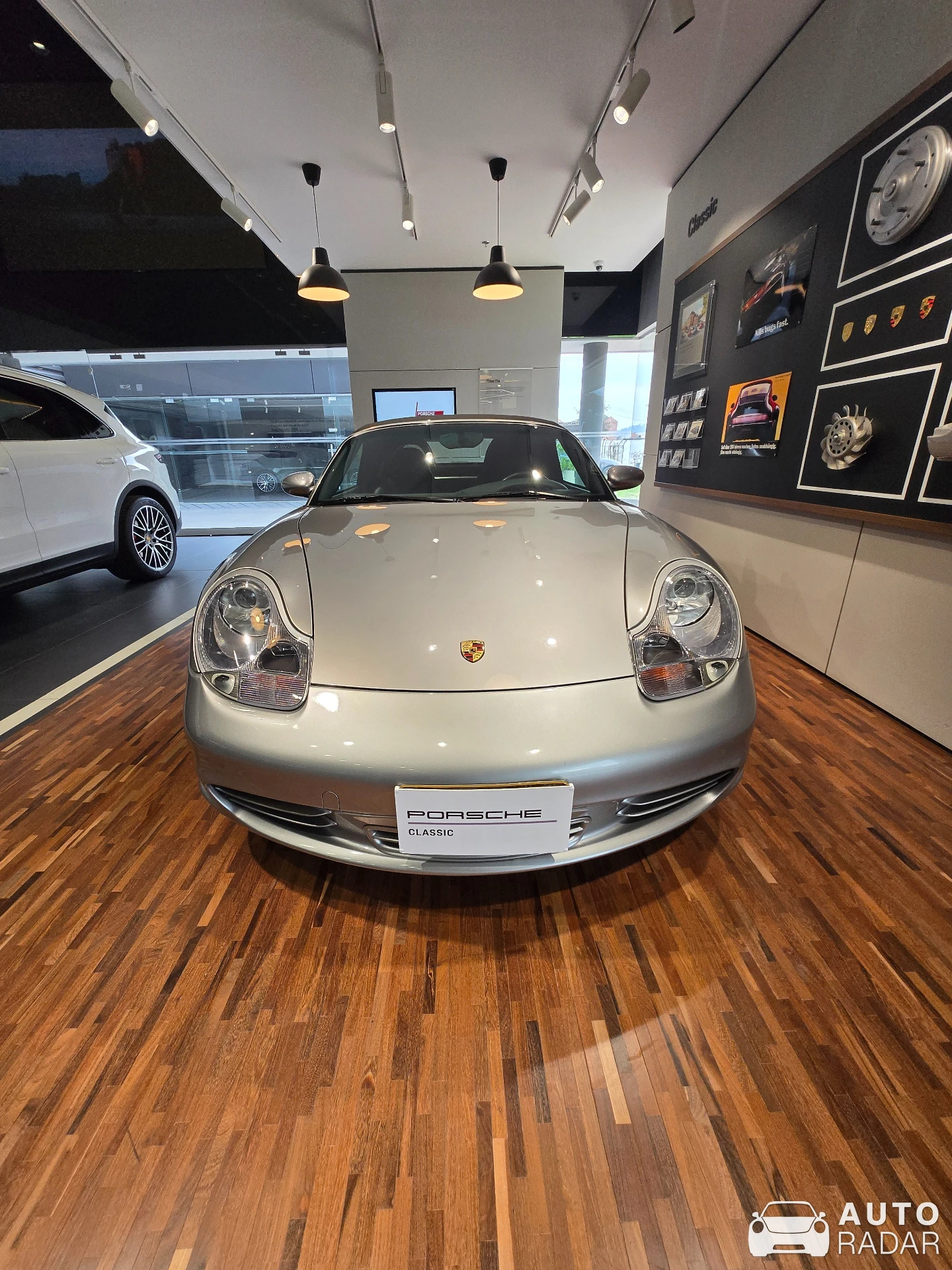 Porsche 986 Boxster S spotted in Bogotá, Colombia