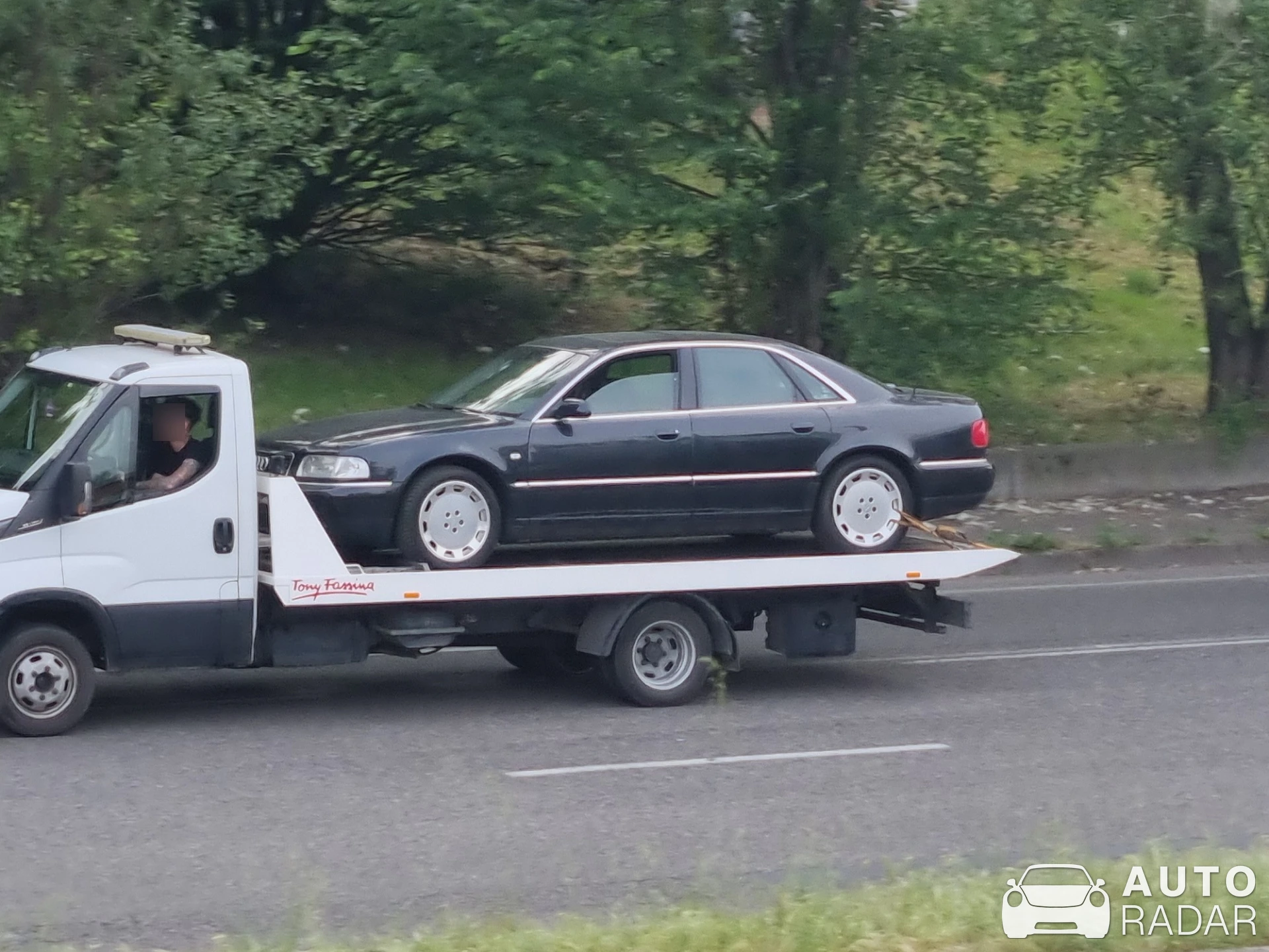Audi S8 D2 spotted in Milano