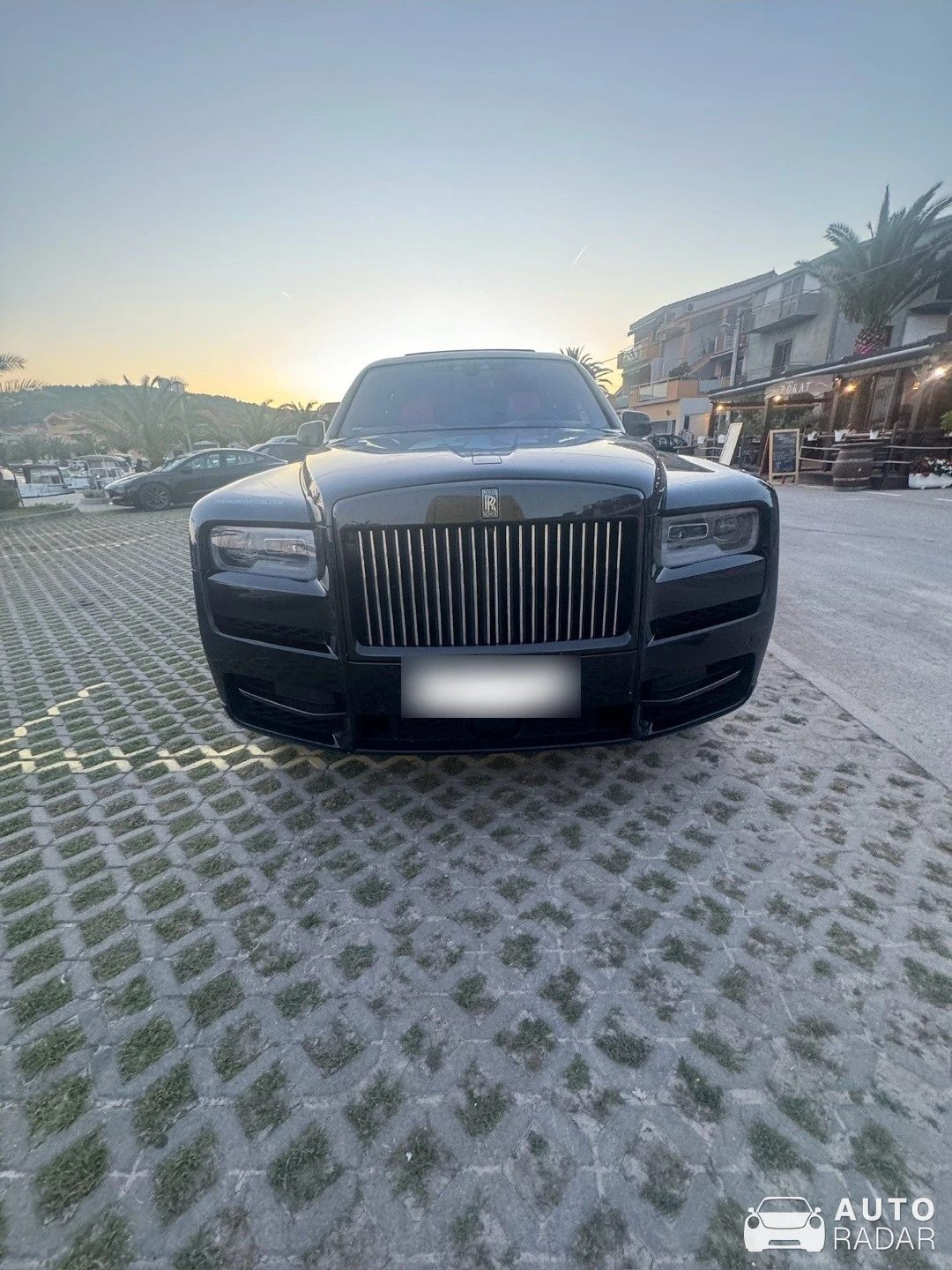 Rolls-Royce Phantom VIII spotted in Sveti Filip i Jakov