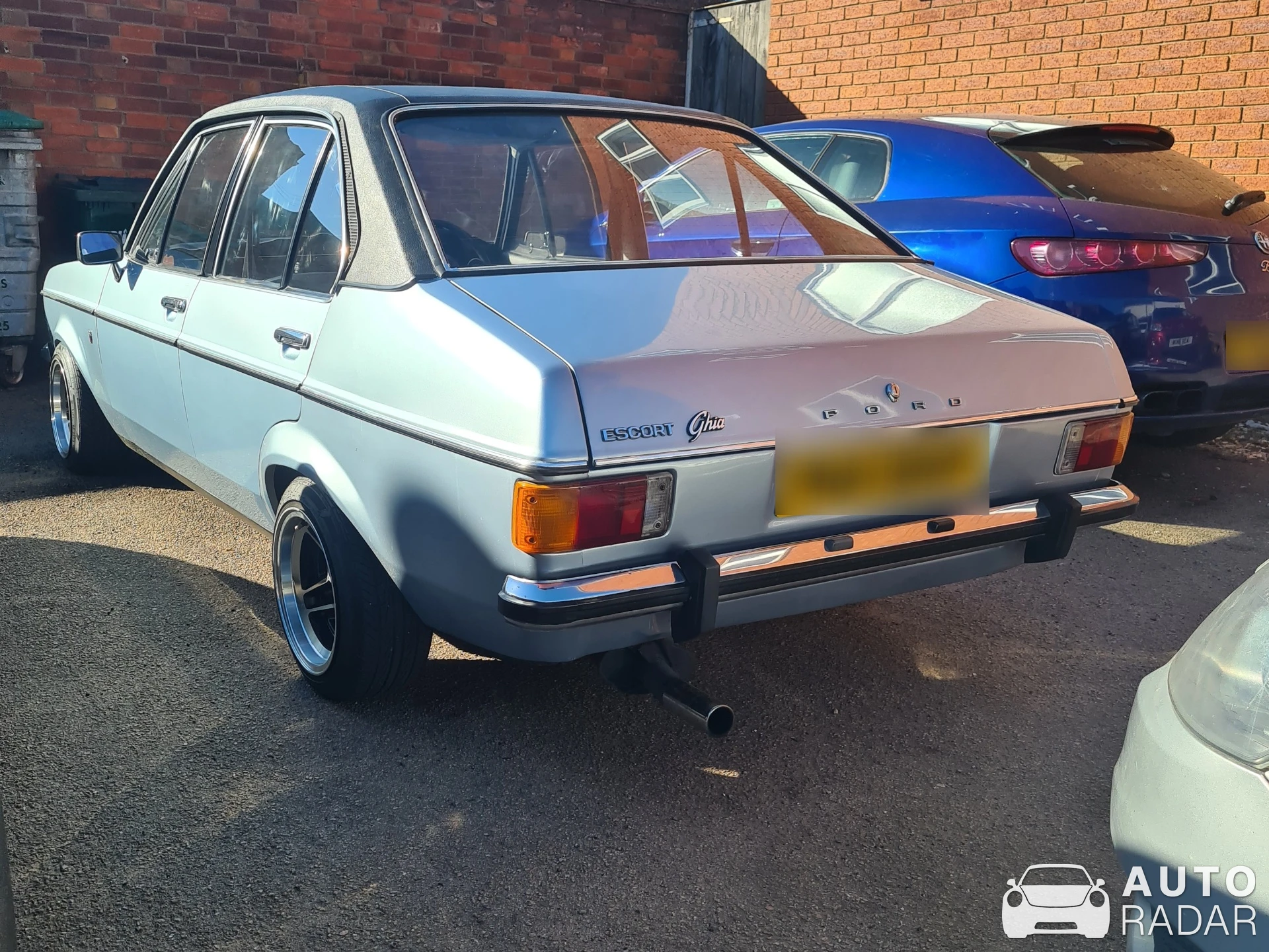 Ford Escort MkII spotted in Market Harborough