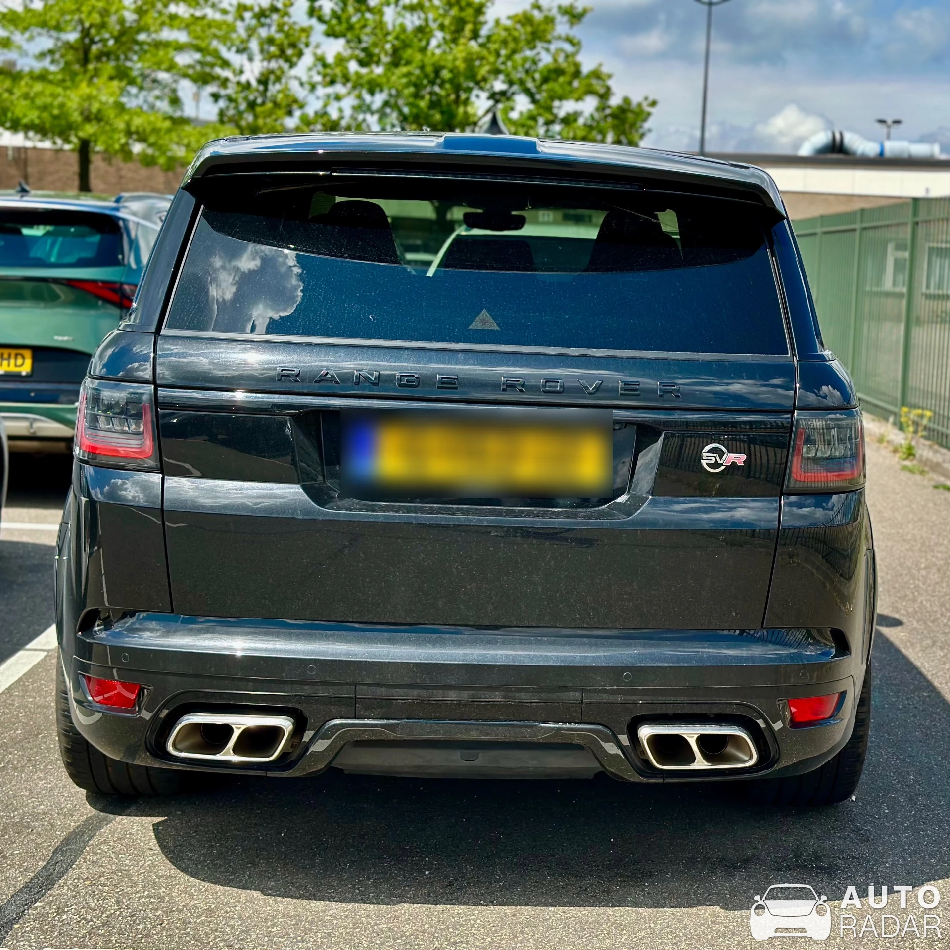 Land Rover Range Rover Sport SVR 2018 Carbon Edition spotted in Rotterdam