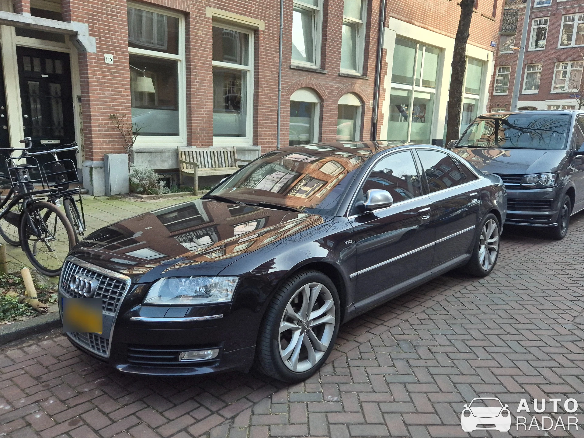 Audi S8 D3 V10 spotted in Amsterdam