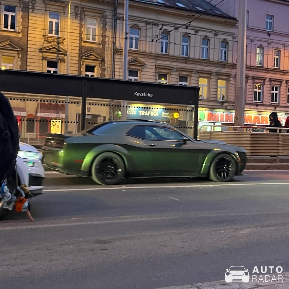 Dodge Challenger SRT Hellcat Widebody spotted in Praha 5, Česko