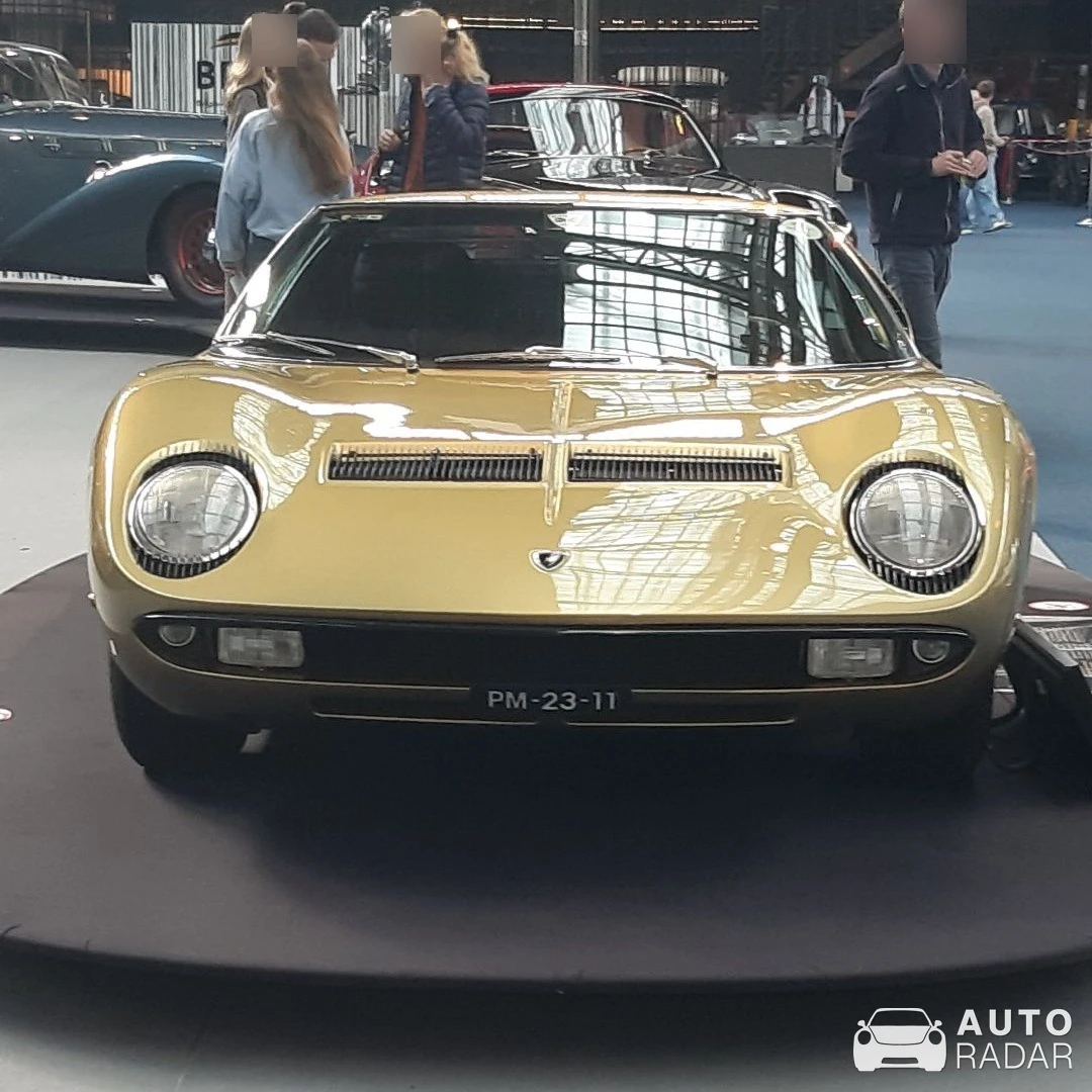 Lamborghini Miura P400 spotted in Brussels, Belgium
