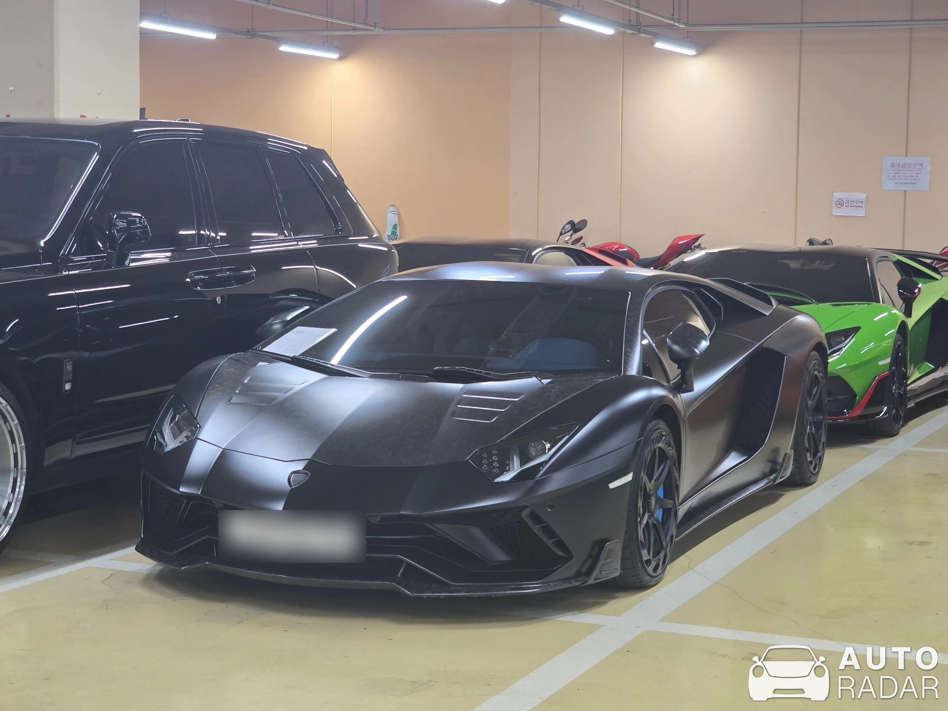 Lamborghini Aventador S LP740-4 Mansory spotted
