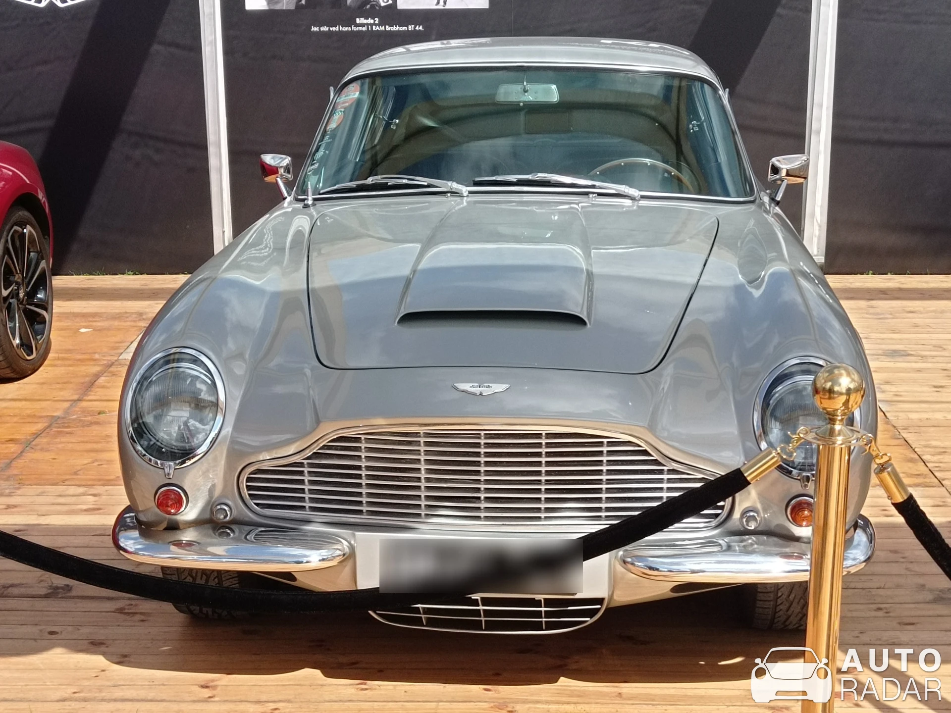 Aston Martin DB6 Vantage MKII spotted in København