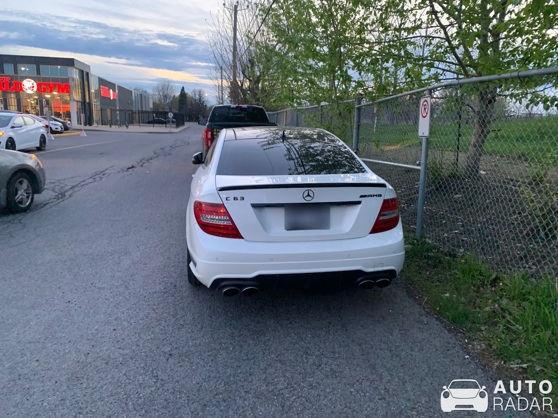 Mercedes-Benz C 63 AMG Coupé Edition 507 spotted in Brossard