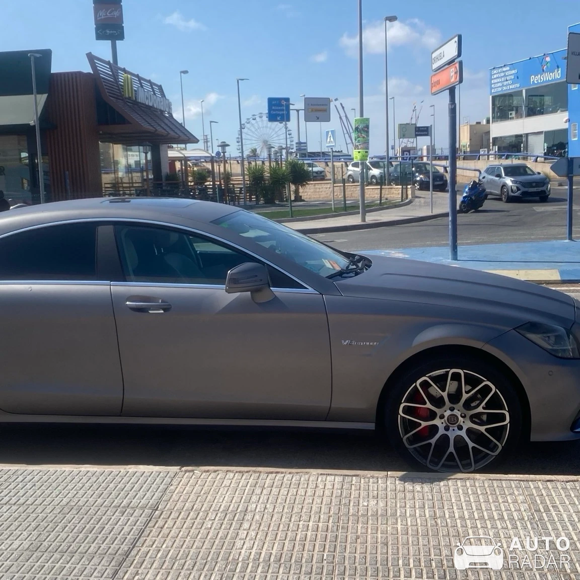 Mercedes-Benz CLS 63 S AMG X218 Shooting Brake spotted in ko