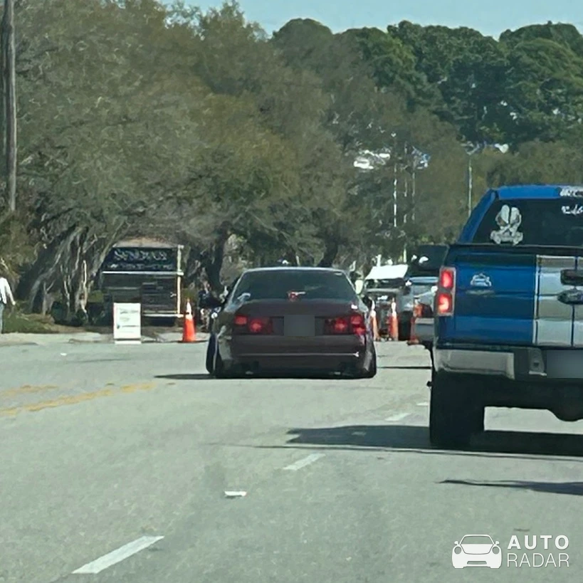 Lexus LS400 spotted in Myrtle Beach