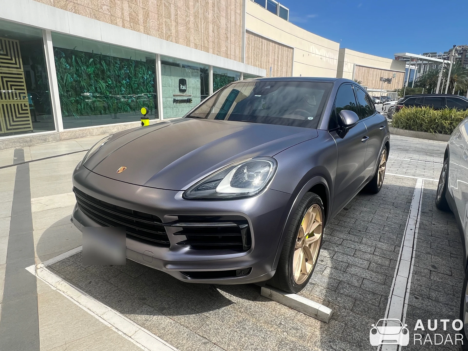 Porsche Cayenne Coupé spotted in Barra da Tijuca, Brazil